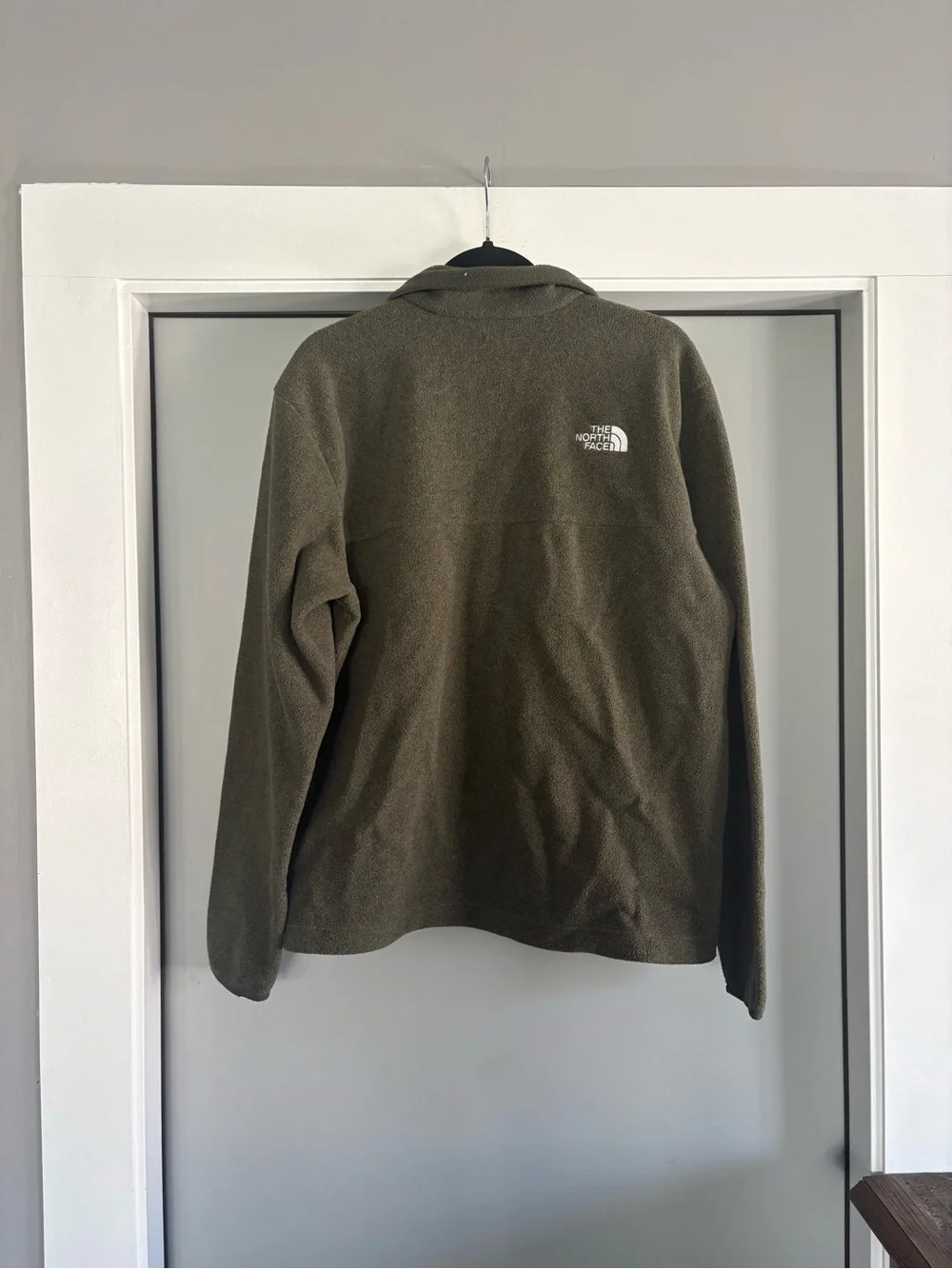 The Northface sweatshirt